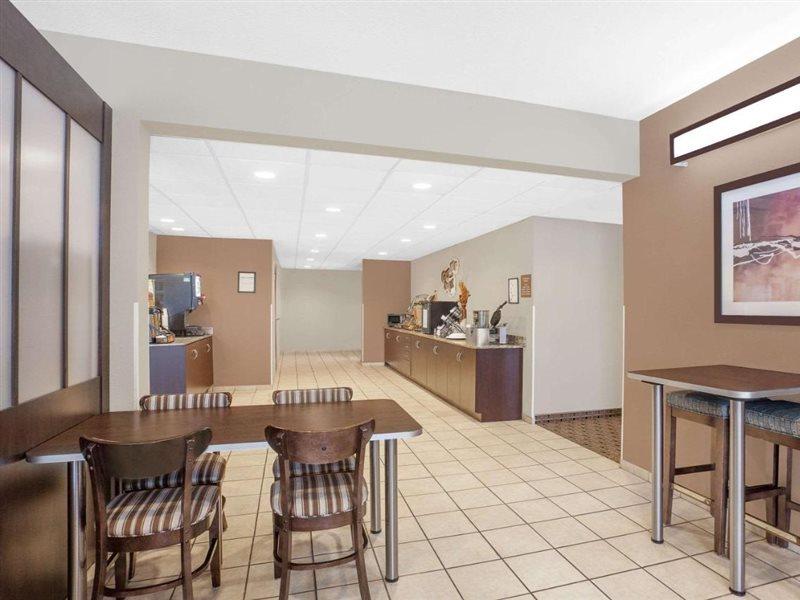 Microtel Inn & Suites By Wyndham Manchester - Newly Renovated Dış mekan fotoğraf