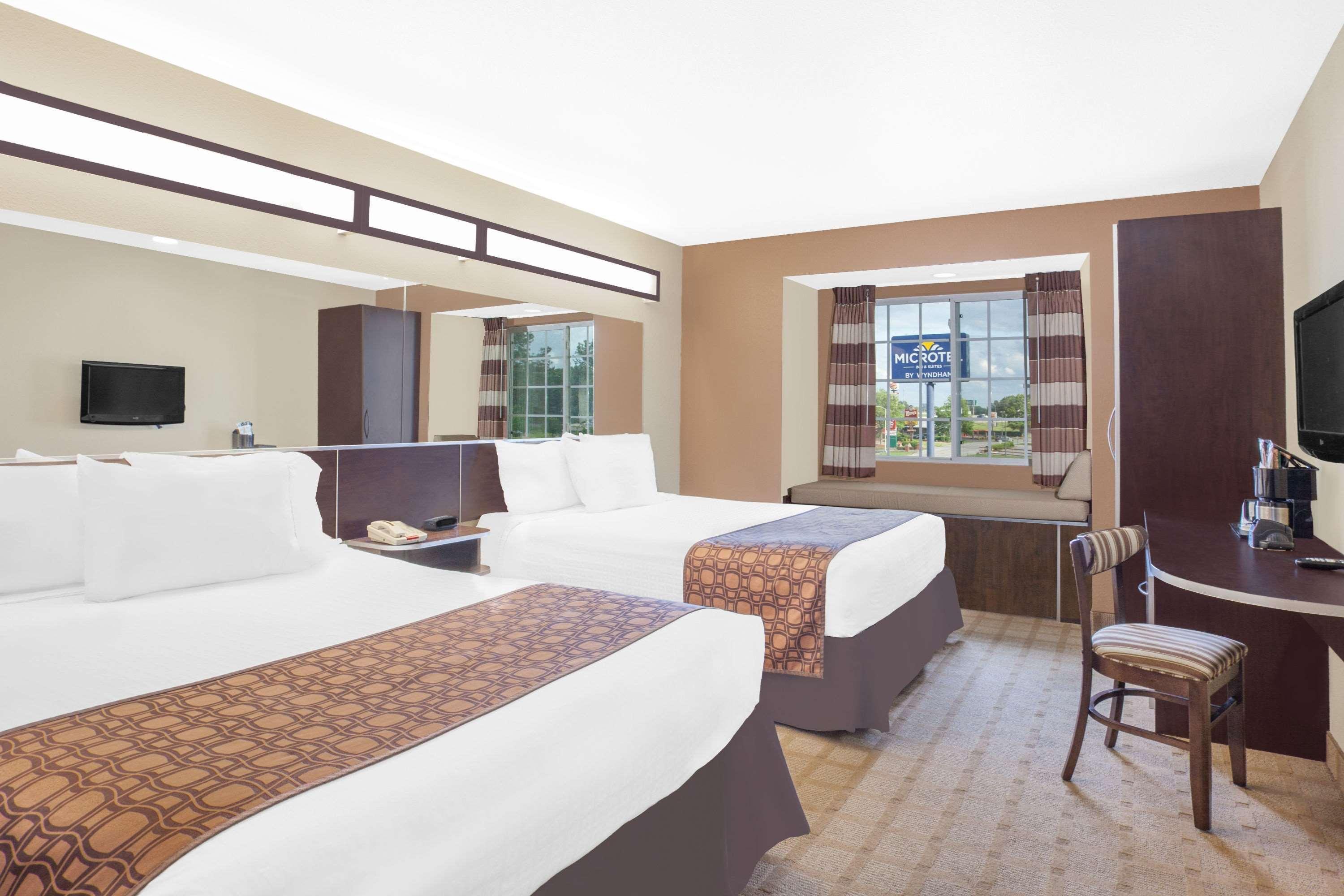 Microtel Inn & Suites By Wyndham Manchester - Newly Renovated Dış mekan fotoğraf