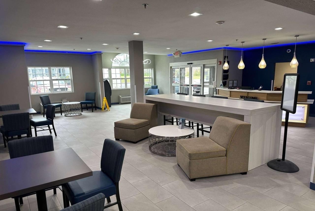 Microtel Inn & Suites By Wyndham Manchester - Newly Renovated Dış mekan fotoğraf