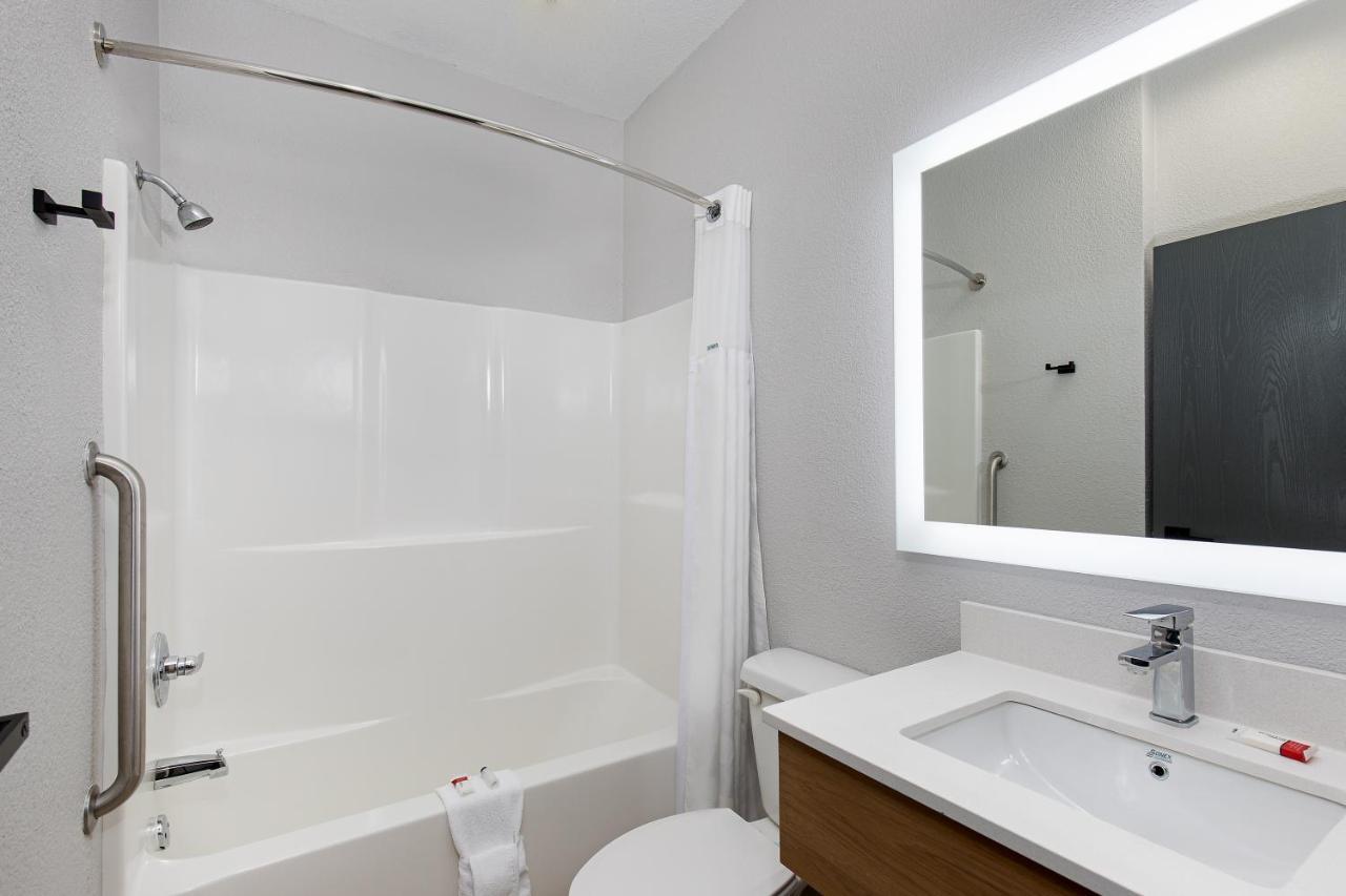 Microtel Inn & Suites By Wyndham Manchester - Newly Renovated Dış mekan fotoğraf